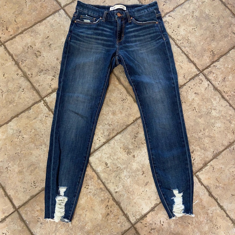 NWOT Buckle Skinny Jeans 26